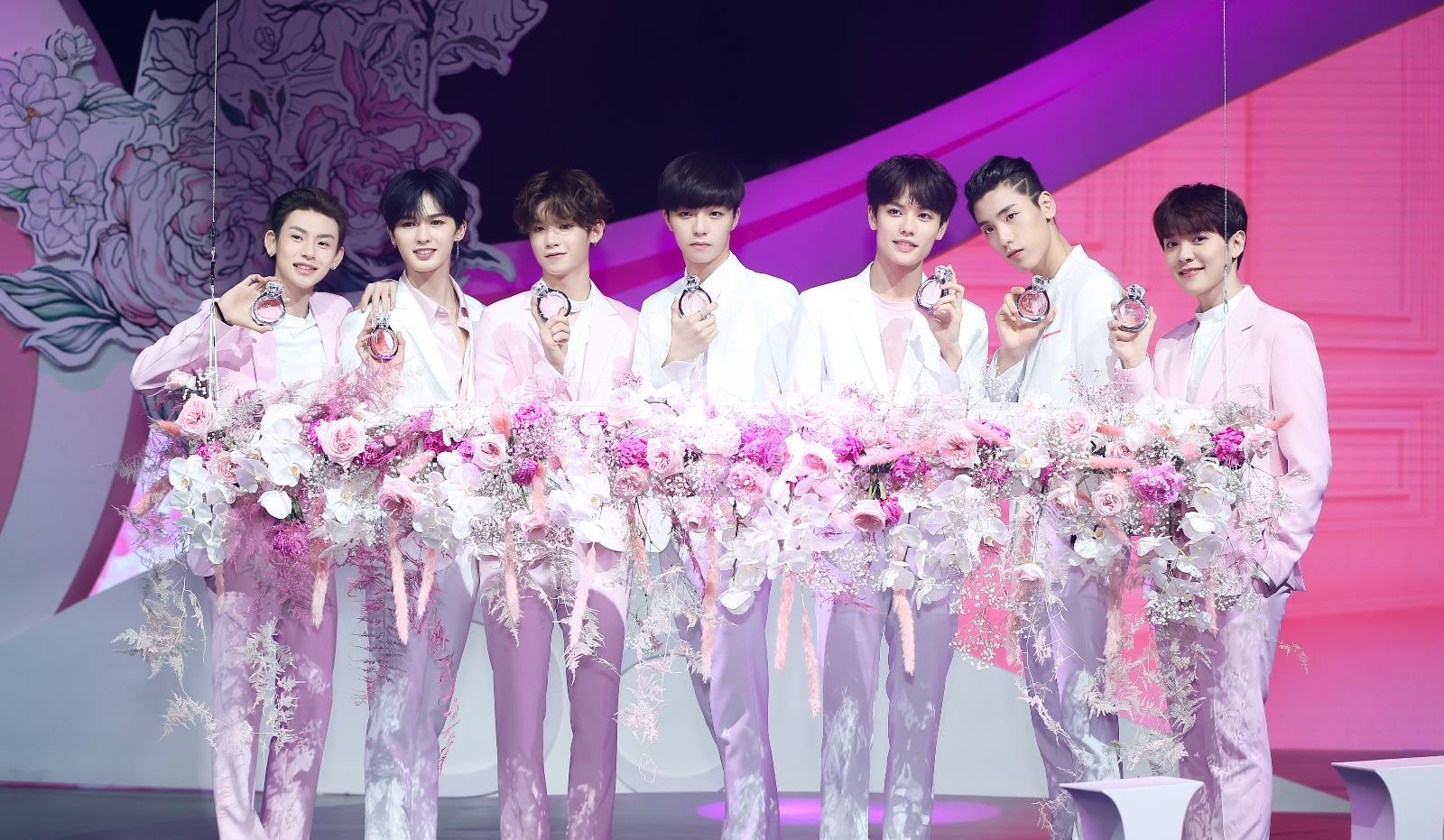 蔡徐坤|广电发声杜绝娘化审美，蔡徐坤忙转型，离开《跑男》或与此有关？