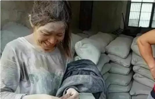西施 张方方的网红到诈骗：从“水泥西施”到“万人唾”她经历了什么？