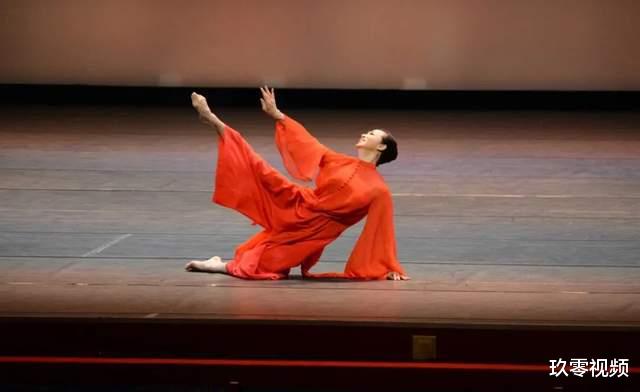 郭麒麟|“你妈是个男人”，金星养子遭同学嘲讽，儿子9字回击让金星自豪