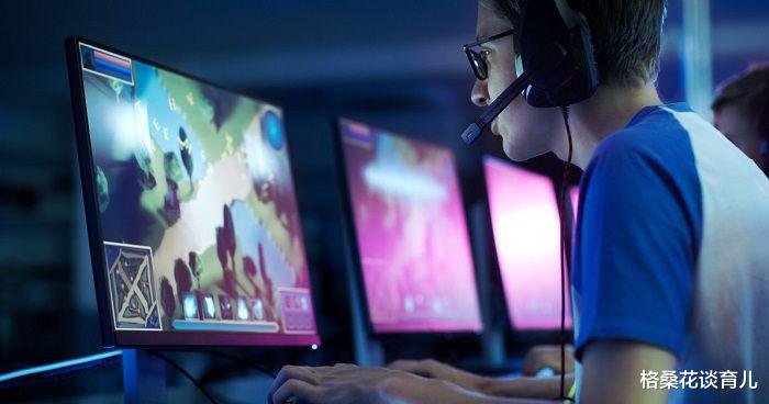 格桑花谈育儿|湖北男孩常书杰，因玩游戏被北大劝退，复读一年高考712分上清华