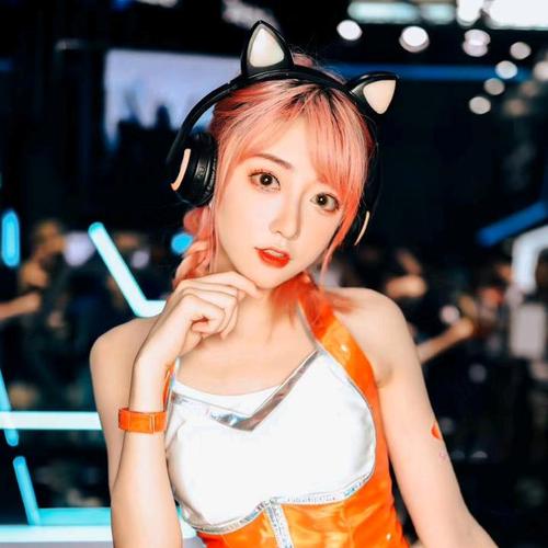 咬米|要价520一小时的咬米，终于降价至50，可惜依旧没人点单