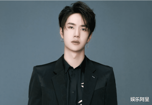 韩艺瑟|听哭了!王一博深情演唱《初心》主题曲,向英雄先烈们致敬