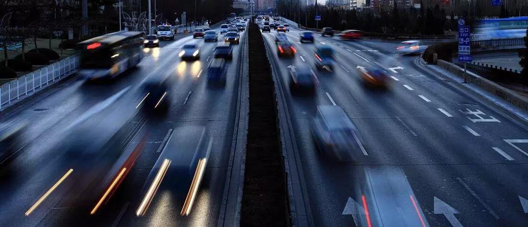 许双龙说三农 “中年爸爸带娃看病请假遭领导拒绝”:职场不会管你有多惨