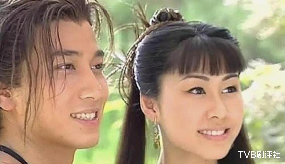 胡定欣|胡定欣晒片场合照，网友大赞高情商，与吴卓羲新剧将再续前缘？