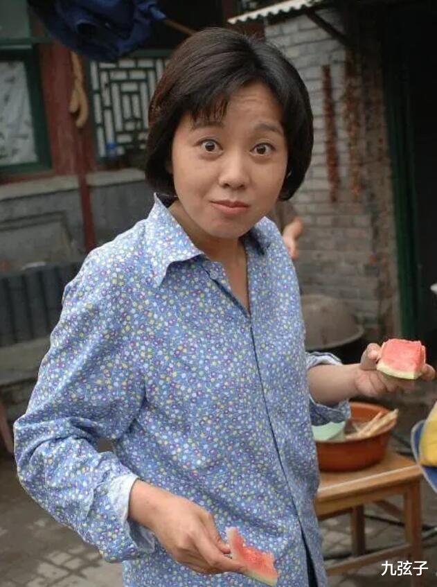 闫妮|“风情女人”闫妮干了多少糊涂事？她的大器晚成，不是没有原因的