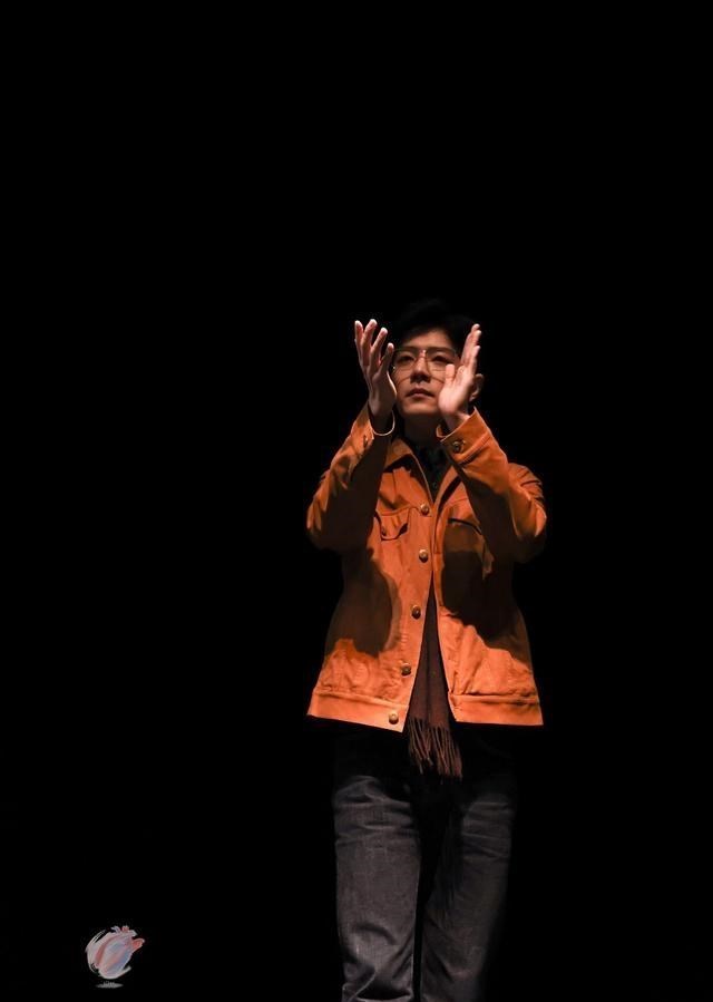 肖战|肖战为什么能赢得业内人士的肯定？源于他对表演艺术的虔诚之心