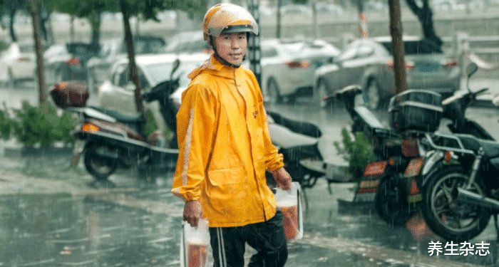 肩周炎|身上这2处“疼痛”，有可能不是肩周炎，或是癌细胞“苏醒”的信号