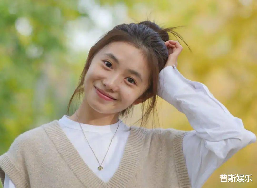 张艺谋|张艺谋的小娇妻：19岁为50岁张艺谋生儿育女，婆婆拿她当闺女