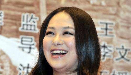 沈傲君|有种“毁容”叫沈傲君，年轻时赛西施惊艳众人，今44岁发福不敢认