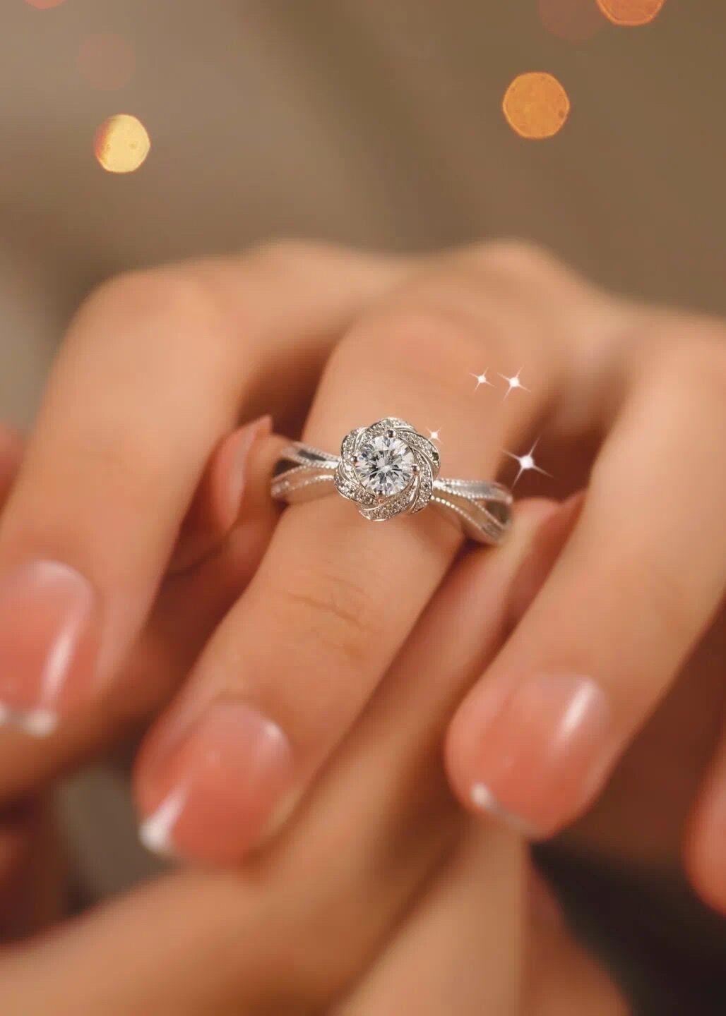 谛珂珠宝钻戒定制 花花世界の浪漫,看了这些花花钻戒,是不是也想拥有一枚?