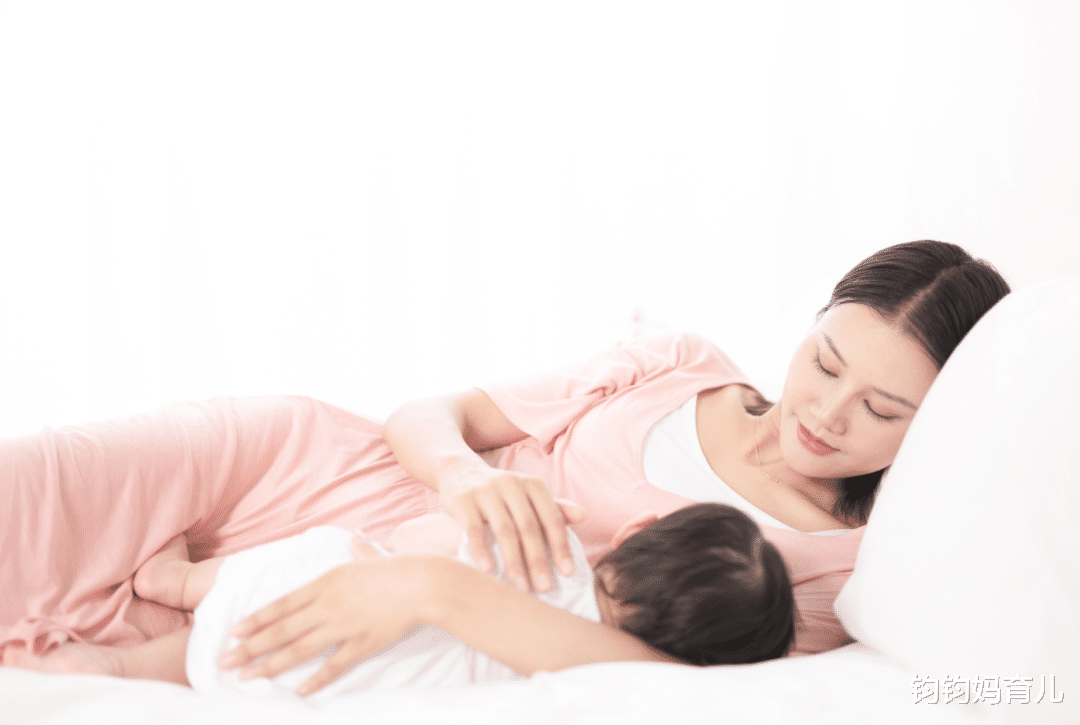 钧钧妈育儿|宝宝发烧了该怎么办？