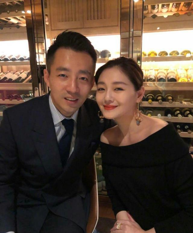 姐姐|汪小菲离婚后，张兰首晒祖孙同框表达思念，大s儿子帅气软萌