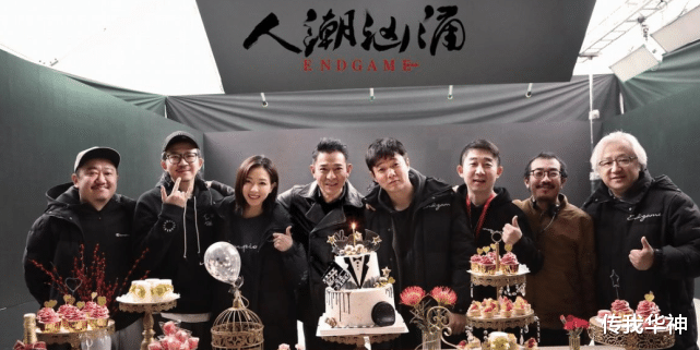 关晓彤|1小时直播，超3200万人在线，主持人点错歌，刘德华暖心选择唱了网友想听的