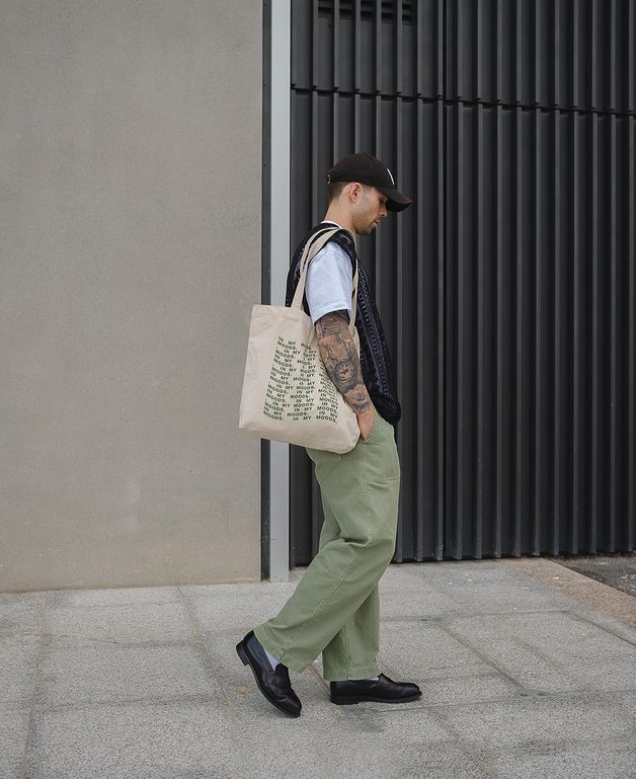 男士穿衣搭配杂志|30+的男人，多留意这4种单品，时髦不挑人，这样穿减龄有气质