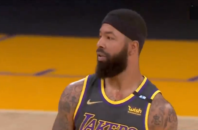 湖人队|绝杀！库兹马轰准三双，庄神制霸篮下，大莫被激活，湖人拒绝逆转