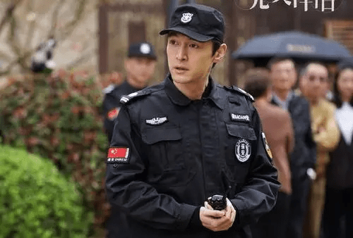 胡歌|胡歌沉淀2年强势归来，一连官宣4部新片！搭档的都是“当红一线”