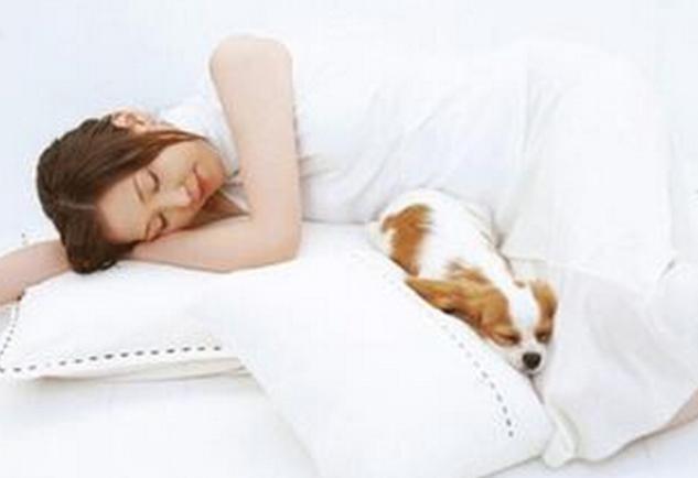 睡眠 女性想要延缓衰老，要远离这几种行为，第一个容易忽略！