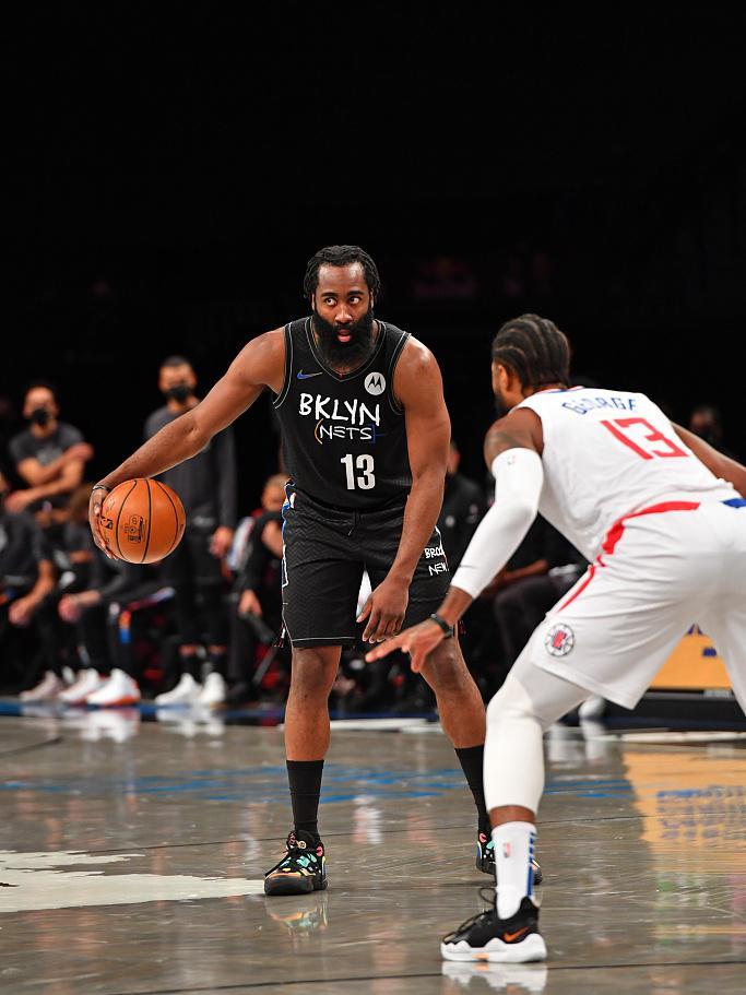 詹姆斯·哈登|7球23+11+14三双!一传一犯规奠定胜局,硬顶伊巴卡,哈登他变了!