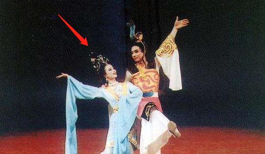 刘亦菲|为夺刘亦菲自杀，被误会20年不吭声，“最强星妈”刘晓莉真能忍