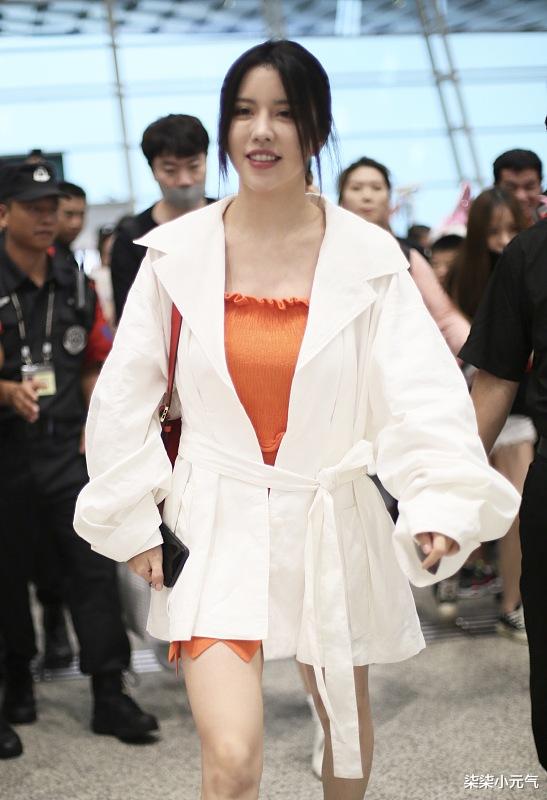 By2|姐妹花by2，为何沦落至今？