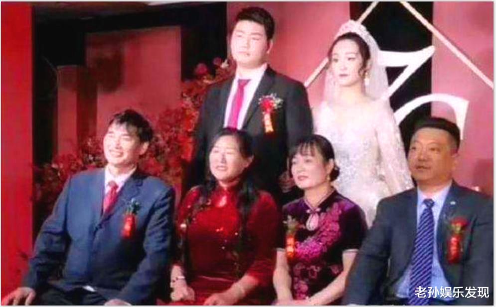 朱之文|“大衣哥”朱之文的儿媳直播带货，却把她推上了风口浪尖