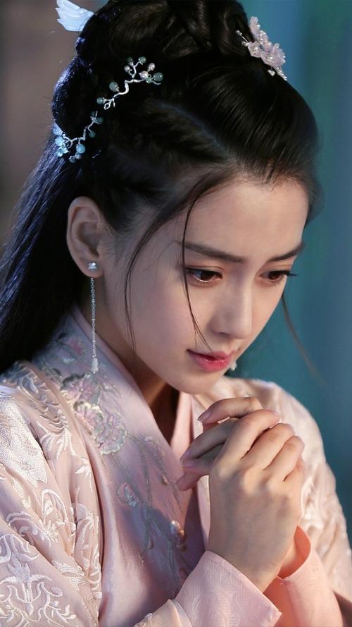 Angelababy|杨颖，又名angelababy，被《跑男》手撕，作到头了，就凉了吧