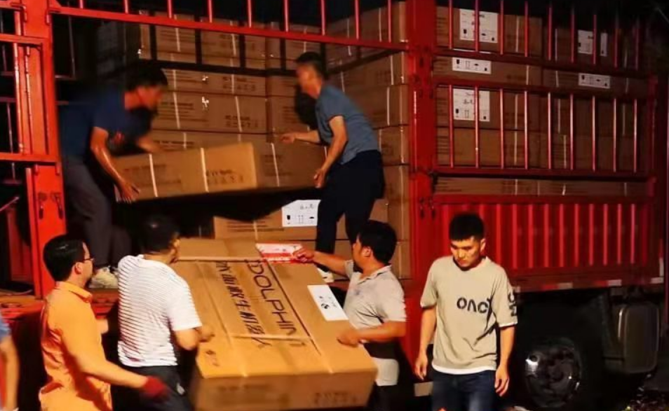 小朱聊育儿|118台水下机器人驰援郑州,这一刻令欧美唏嘘不已:碾压德国科技