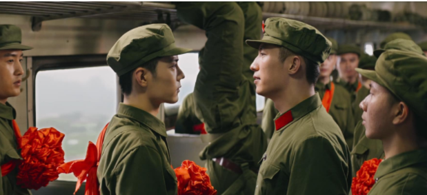 肖战|肖战面瘫黄景瑜油腻，《王牌部队》军旅皮言情心，太狗血了吧