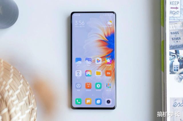 |懂行老師傅告訴你：為什么現在手機降價越來越快？