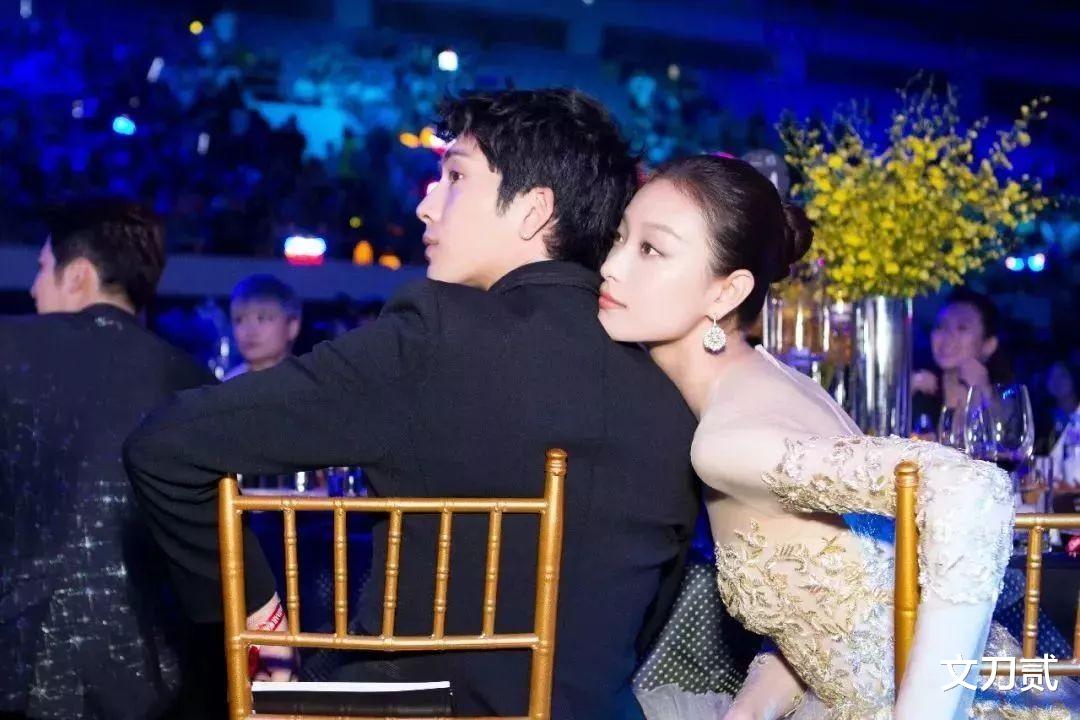 玛丽莲·梦露|井柏然：出生28天被抛弃，靠奶奶捡垃圾长大，28年后父母来认亲