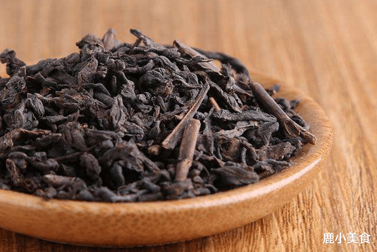 茶葉|喝這2種茶，等于在喝“添加劑”，很多人每天都喝，看看你中招沒