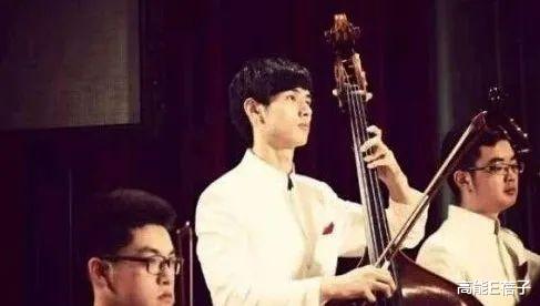 叶钦达|一张照片红遍网络,这些校草你还记得他们吗?