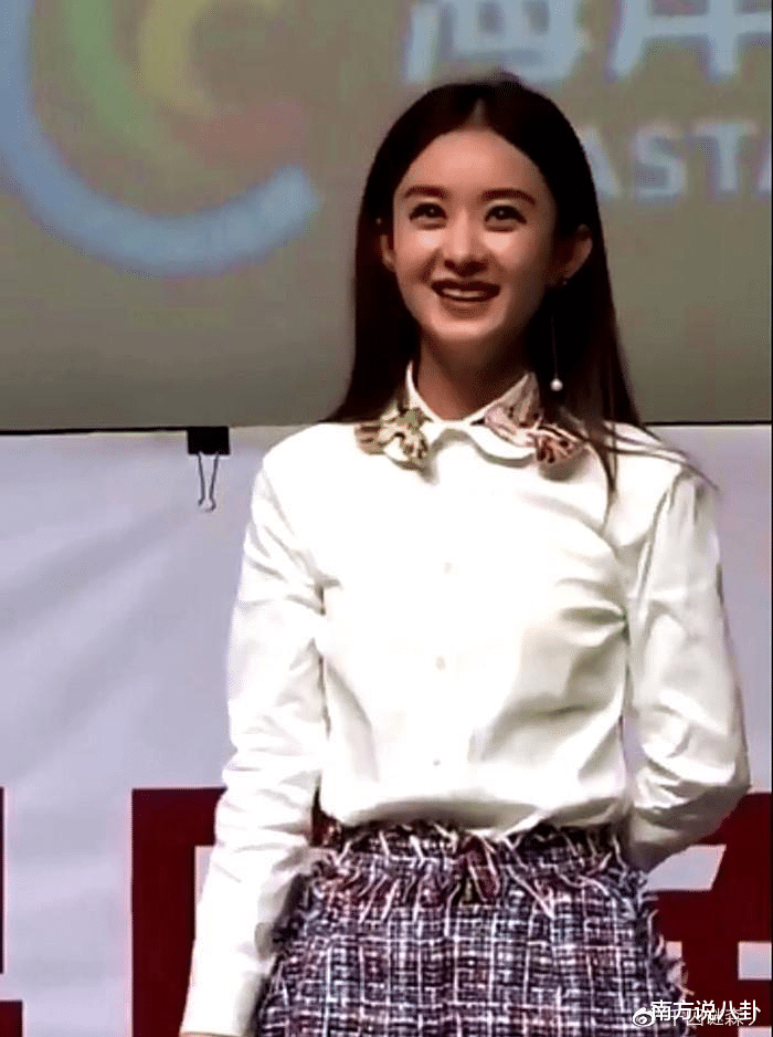 冯绍峰|冯绍峰妈妈罕见露面，赵丽颖家庭地位曝光，难怪和冯绍峰会离婚