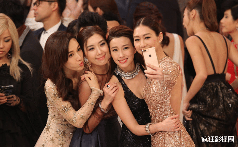 吴亦凡|TVB女星集体蹭奥运会热度，清一色运动照大秀身材