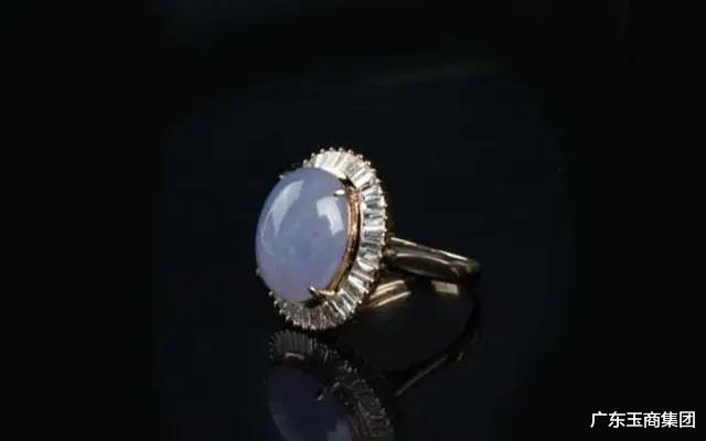 广东玉商集团 紫罗兰翡翠的寓意美好而独特，女性们都爱