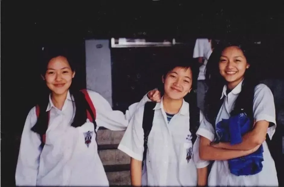 阿雅|20年后，和周迅做闺蜜的她翻身了？