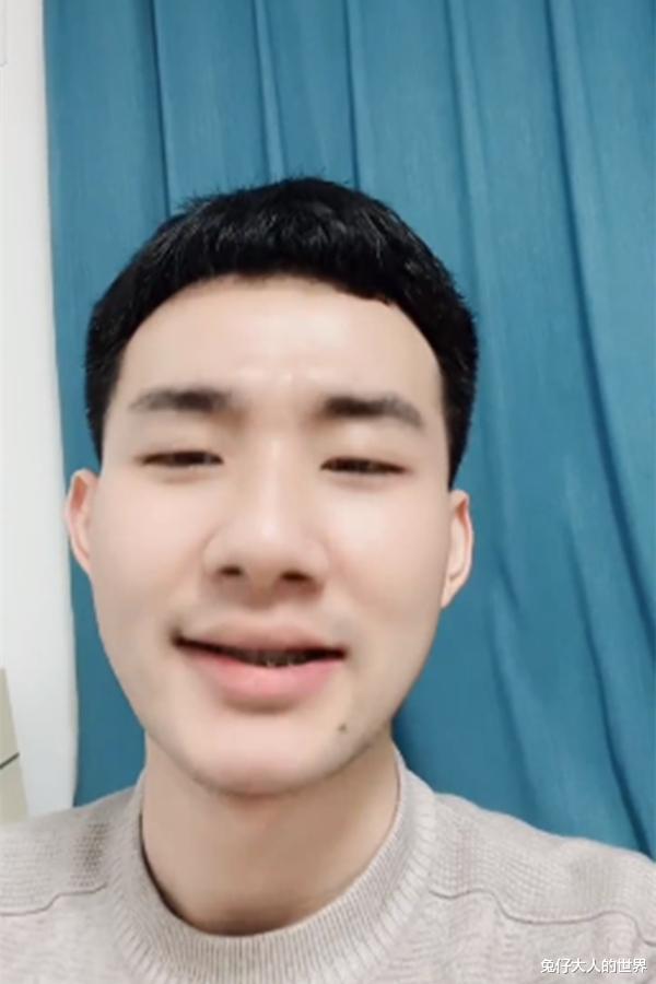 张晋|德云社陶阳凌晨直播，被师娘王惠“抓到”，不仅送礼物还督促早睡