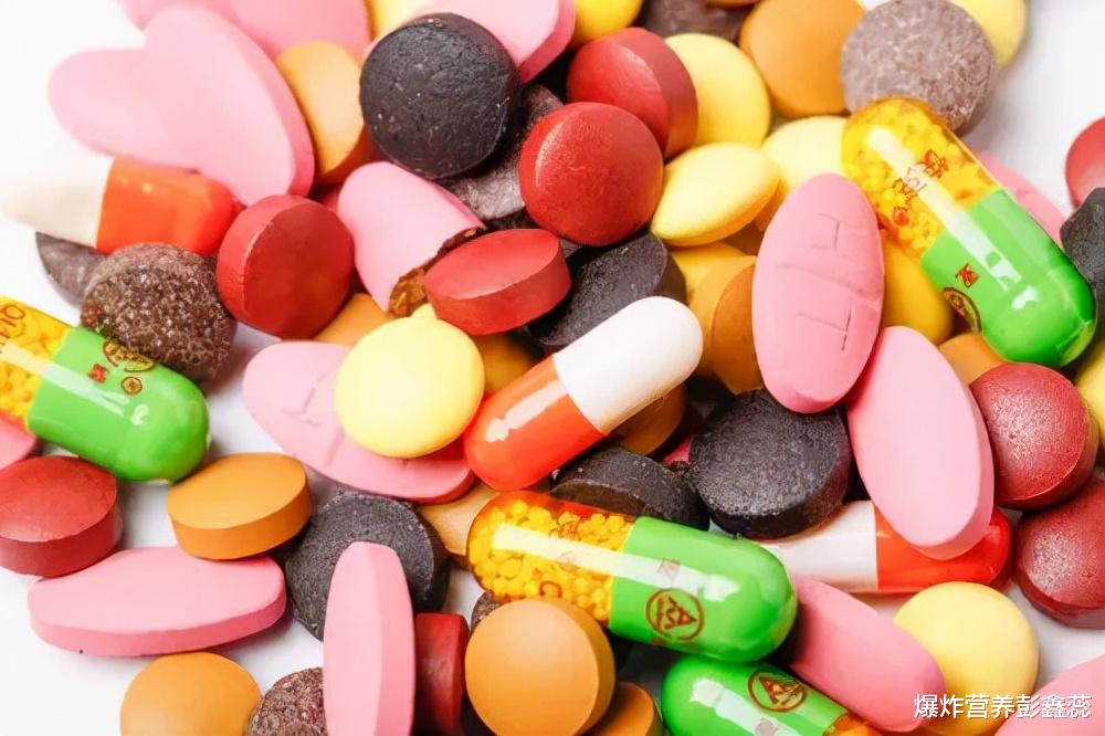 医生|吃维生素究竟伤肝还是养肝?医生表示:这3种维生素可不能长期吃
