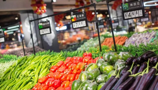 股票板块-医药生物 又一生活必需品迎来“涨价潮”，多数人离不了，老百姓表示伤不起