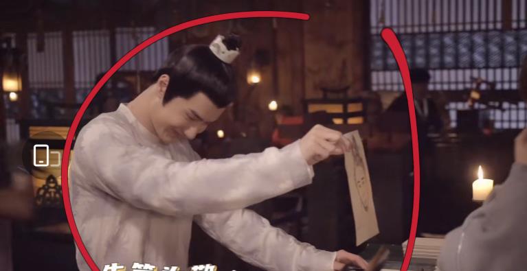 王一博|王一博成“灵魂画手”！故意把柳然的嘴巴画丑，一脸坏笑好幼稚