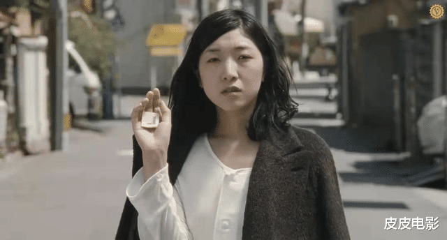 安藤樱|这个叫安藤樱的女演员，戳破了日本老年人的“性”尴尬