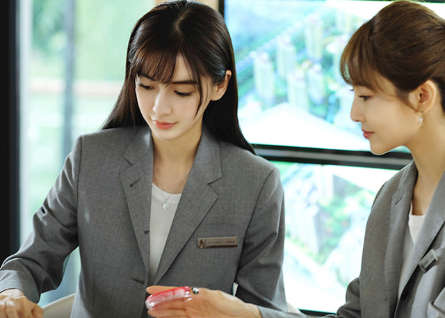 |干活最多，却得不到领导赏识？罗织经：记住3条规矩，反败为胜