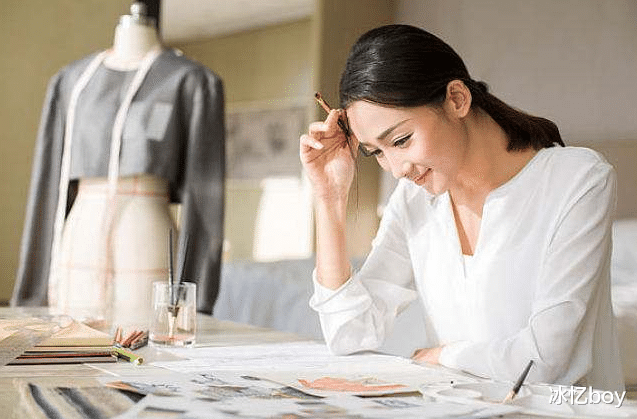 甲状腺结节|28岁女子患甲状腺结节，仅用6个月消散，自述：谨记多吃“2菜”喝“1水”