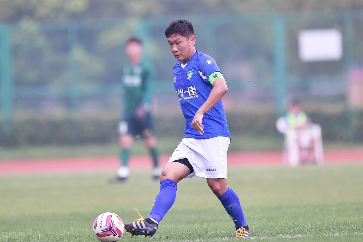 江苏苏宁|辛酸！苏宁国脚求俱乐部发一个月工资过年，遭拒绝后选择玉石俱焚