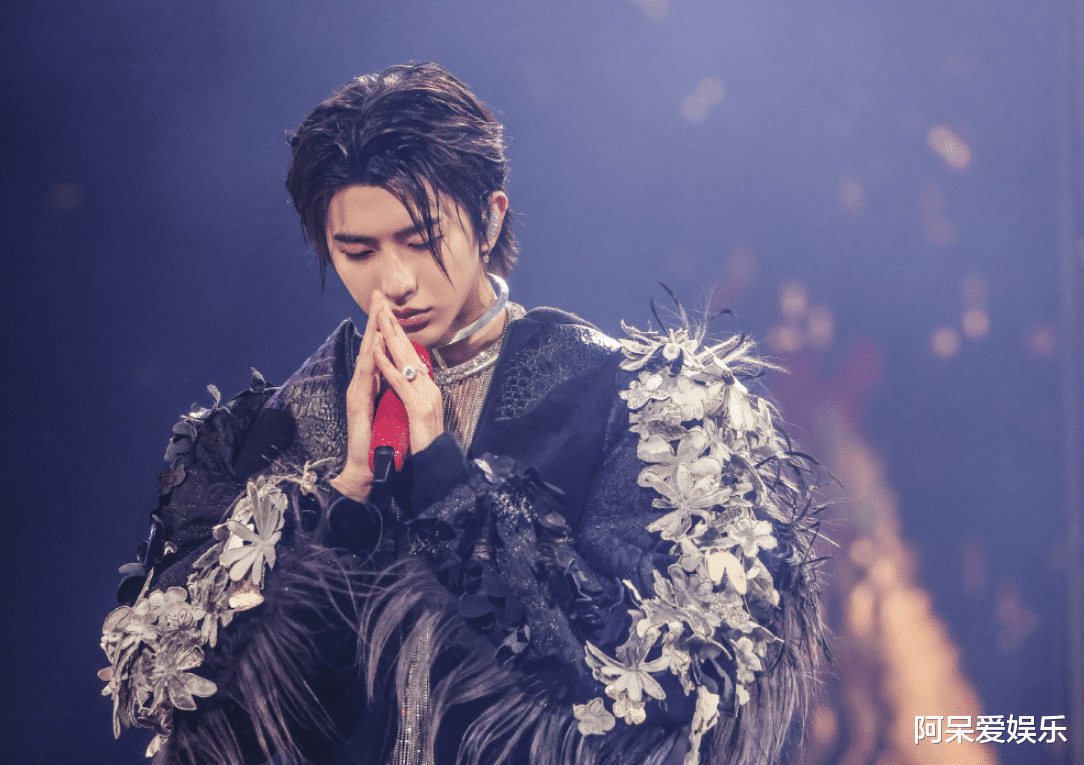 孙天宇|两部作品暗藏九个内涵，内娱和网络这点事儿，被他俩玩得明明白白