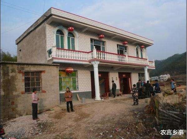 宅基地|夫妻分户后，在村里申请宅基地不批，怎么回事？为什么不批