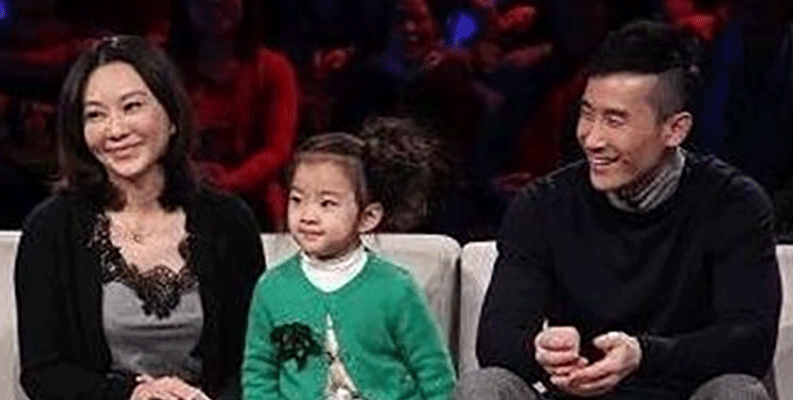 长月烬明|《笑傲江湖》4大美人现状不一，52岁许晴仍单身，“小师妹”当妈