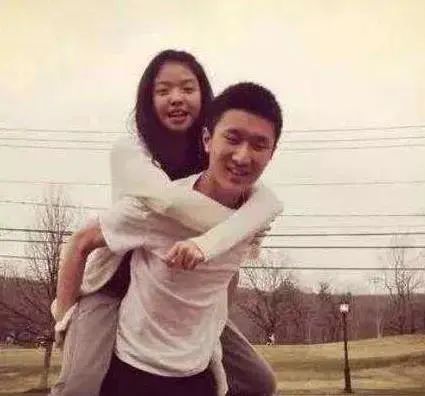 王文也|华谊公主正式出道！当年嘲笑网友是农民，如今被网友嘴自己不配看