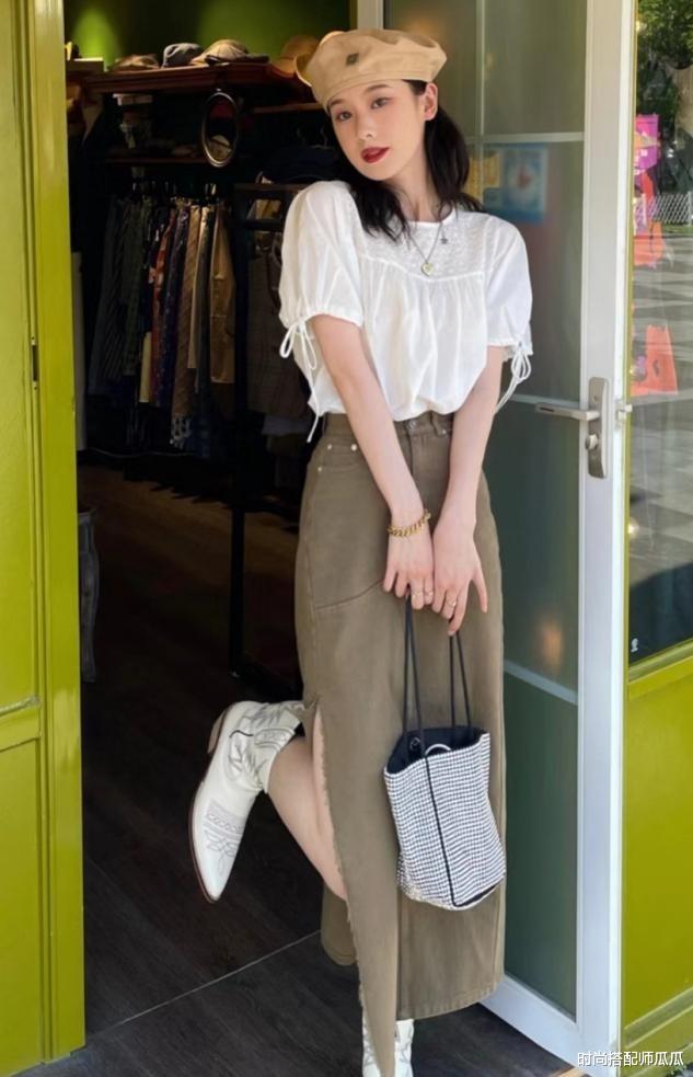 时尚搭配师瓜瓜|?你是什么身材，就穿什么裙子，梨形身材的女性很适合第一种！