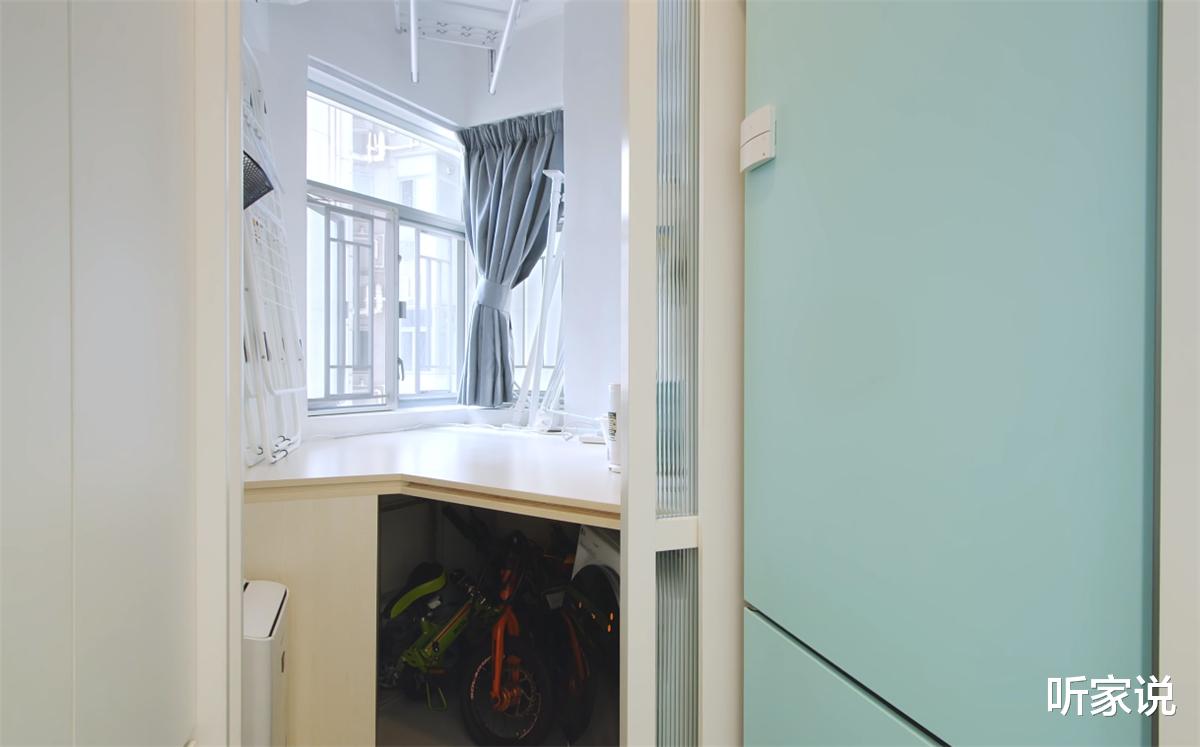 香港80后夫妻买下45㎡小家，搭起地台将两室变三室，网友：真的服